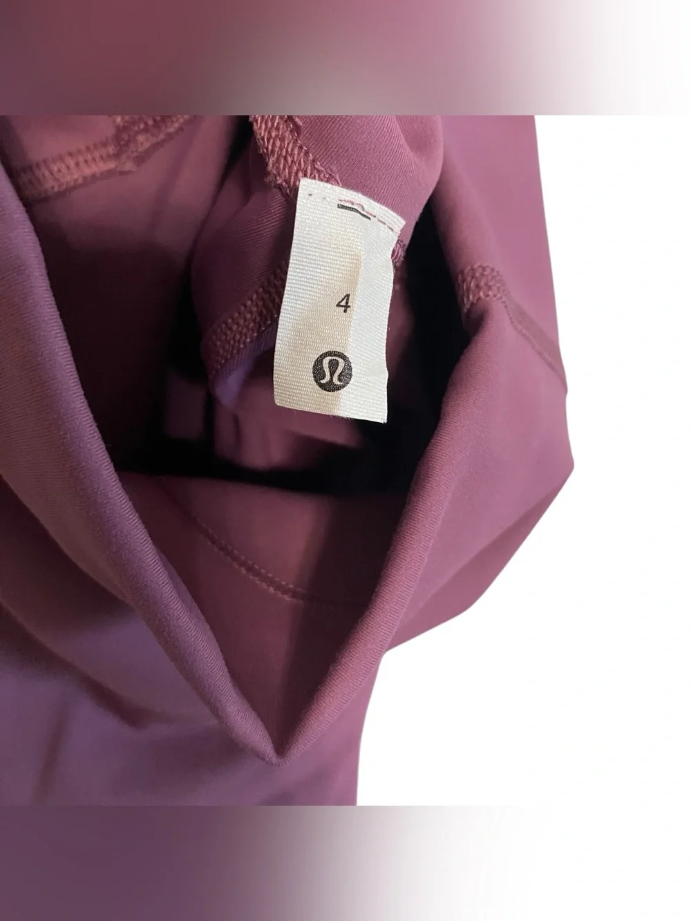 Lululemon Wunder Train High-Rise Crop 23